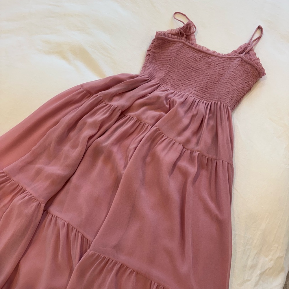 Aritizia Wilfred Chiffon Women’s Pink Smocked Bodice Midi Dress - Picture 11 of 11